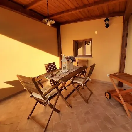 - Terrazza Sul Tramonto Del Silenzio Daire *