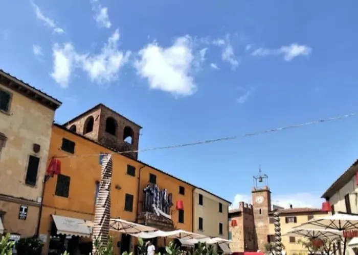 - Terrazza Sul Tramonto Del Silenzio * Lajatico