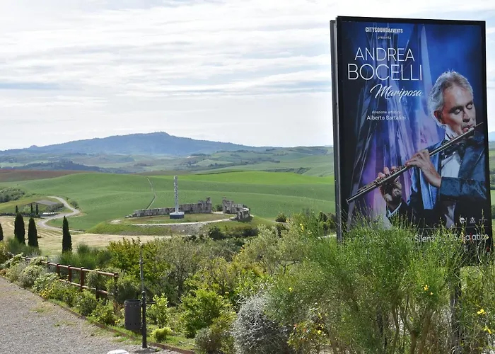 - Terrazza Sul Tramonto Del Silenzio Lajatico